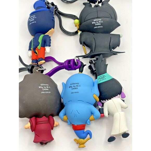 Disney Keychain Bag Clips Lot of 5 Used - Picture 7 of 10